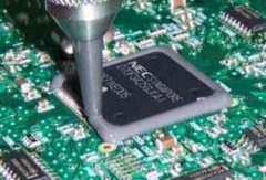 <b>環(huán)氧膠電子電器方面的應用</b>